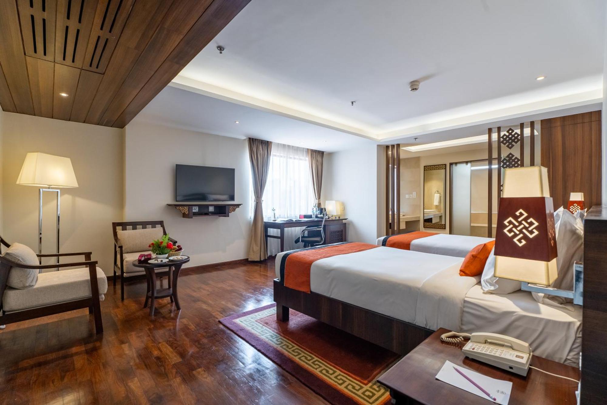 Ramada By Wyndham Kathmandu Dhumbarahi Catmandu Exterior foto