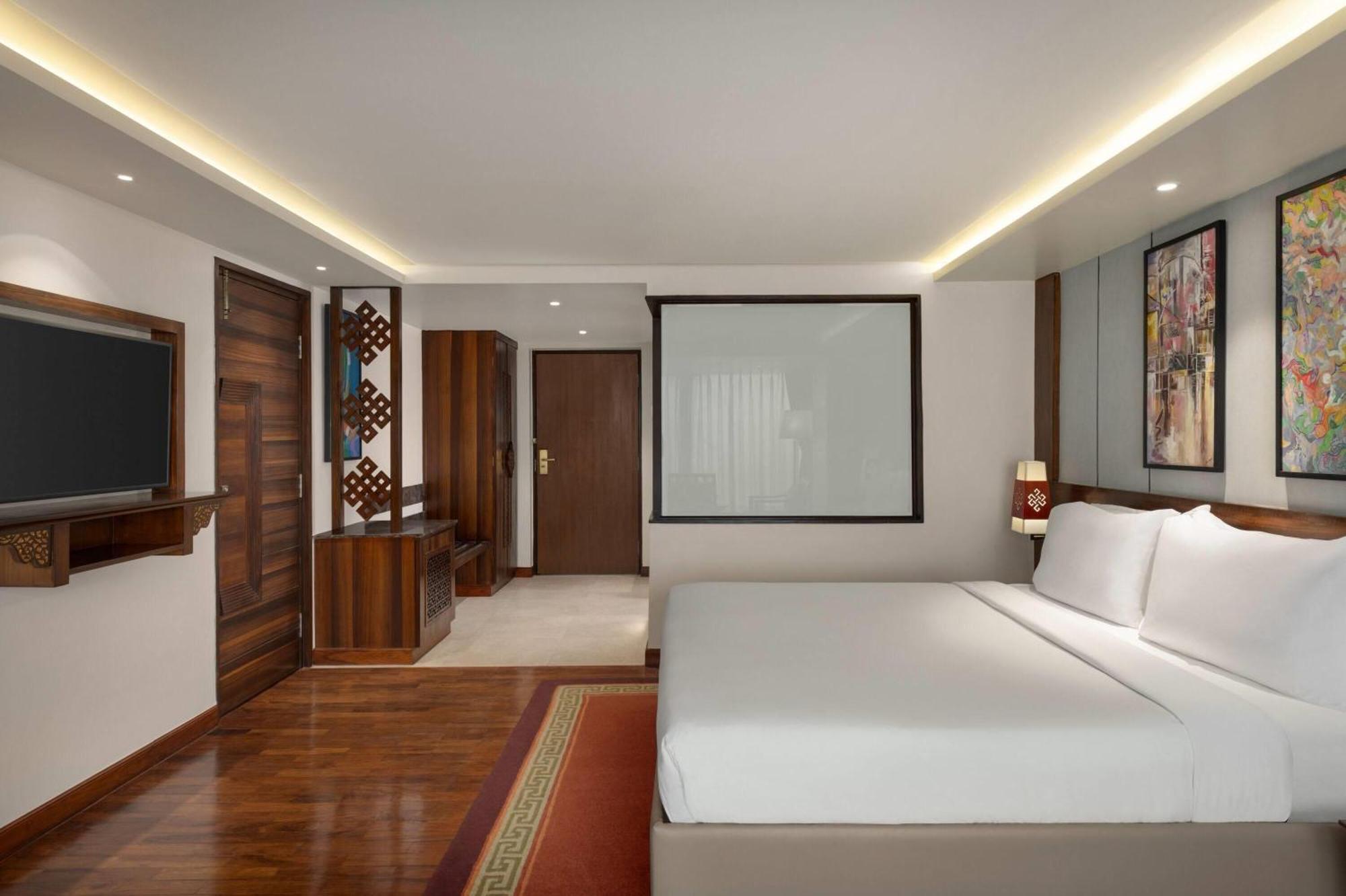 Ramada By Wyndham Kathmandu Dhumbarahi Catmandu Exterior foto