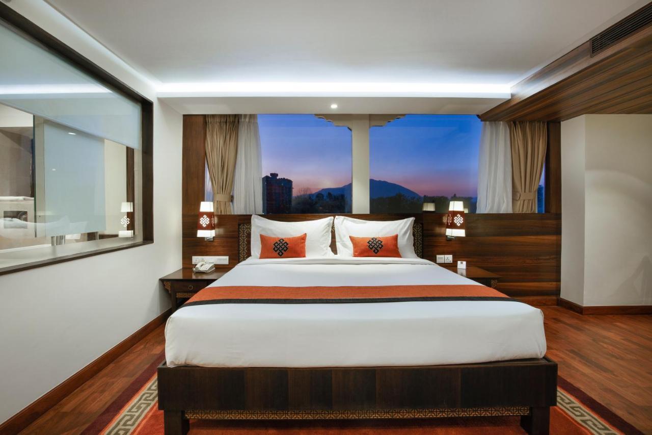 Ramada By Wyndham Kathmandu Dhumbarahi Catmandu Exterior foto